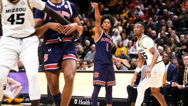 Auburn's Aden Holloway (1)_20240305_MBB_vsMIZ_ZB_0043